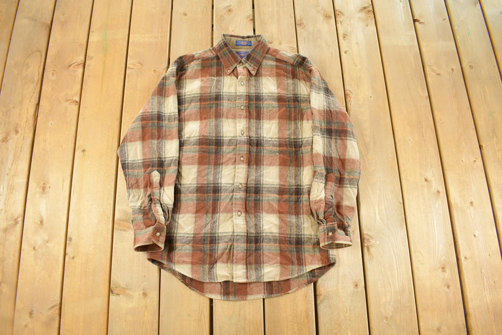 Vintage 1990s Pendleton Wool Flannel Button Up Shirt Men's Medium