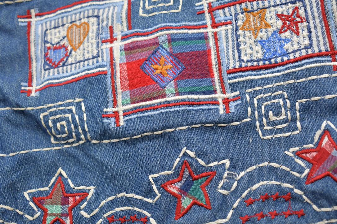 Vintage 1990s KORET City Blues Embroidered Button Up Vest / 1990s Button Up Vest / Vintage Vest / Embroidered Vest /