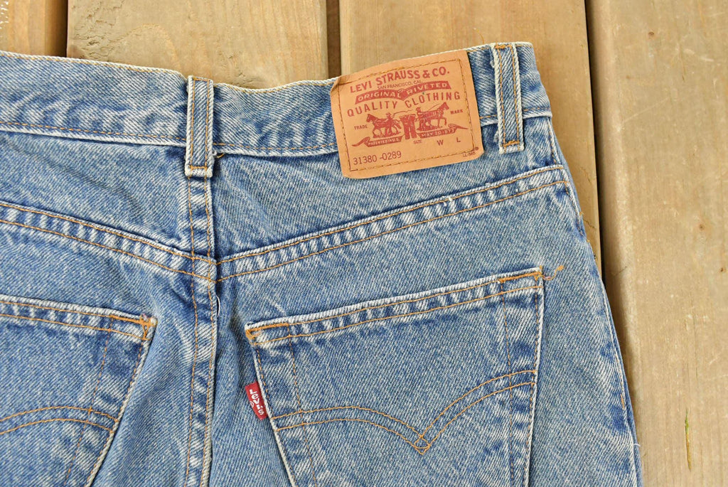 Vintage 1990s Levi's Denim Jeans Women's 27 x 26 / Relaxed Fit / 90s Levi's / Distressed Sun Faded Jeans