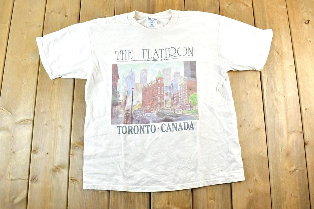 Vintage 1990s The Flat Iron Toronto Single Stitch T-Shirt