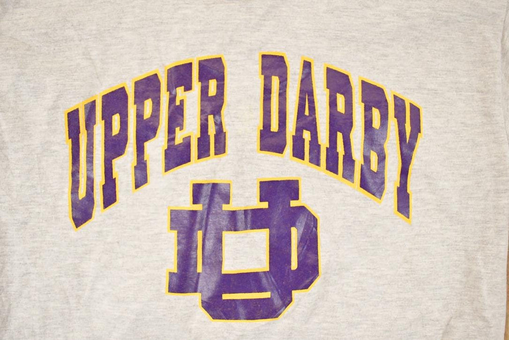 Vintage 1990s Upper Darby Callegiate Graphic Print Souvenir T-Shirt Men's S