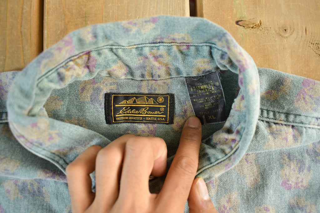 Vintage 1990s Eddie Bauer Floral Button Up Shirt Men's XL