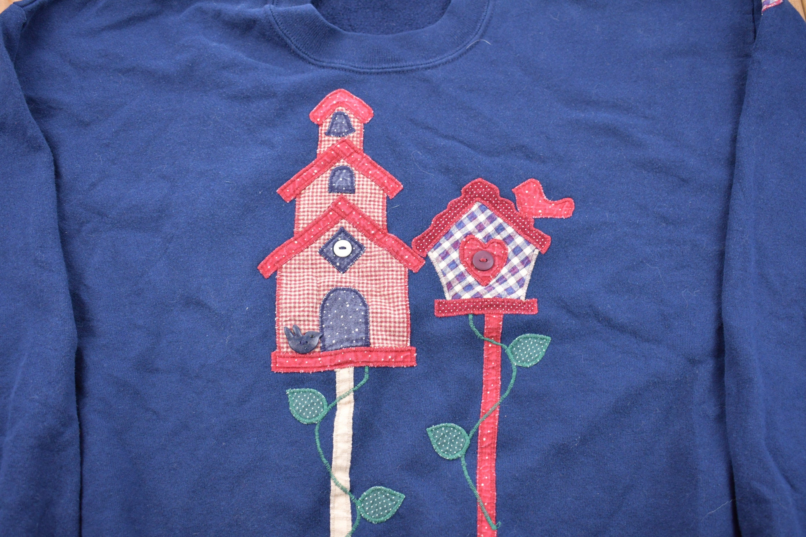 Vintage 1990s Birdhouse Graphic Embroidered Crewneck Sweatshirt