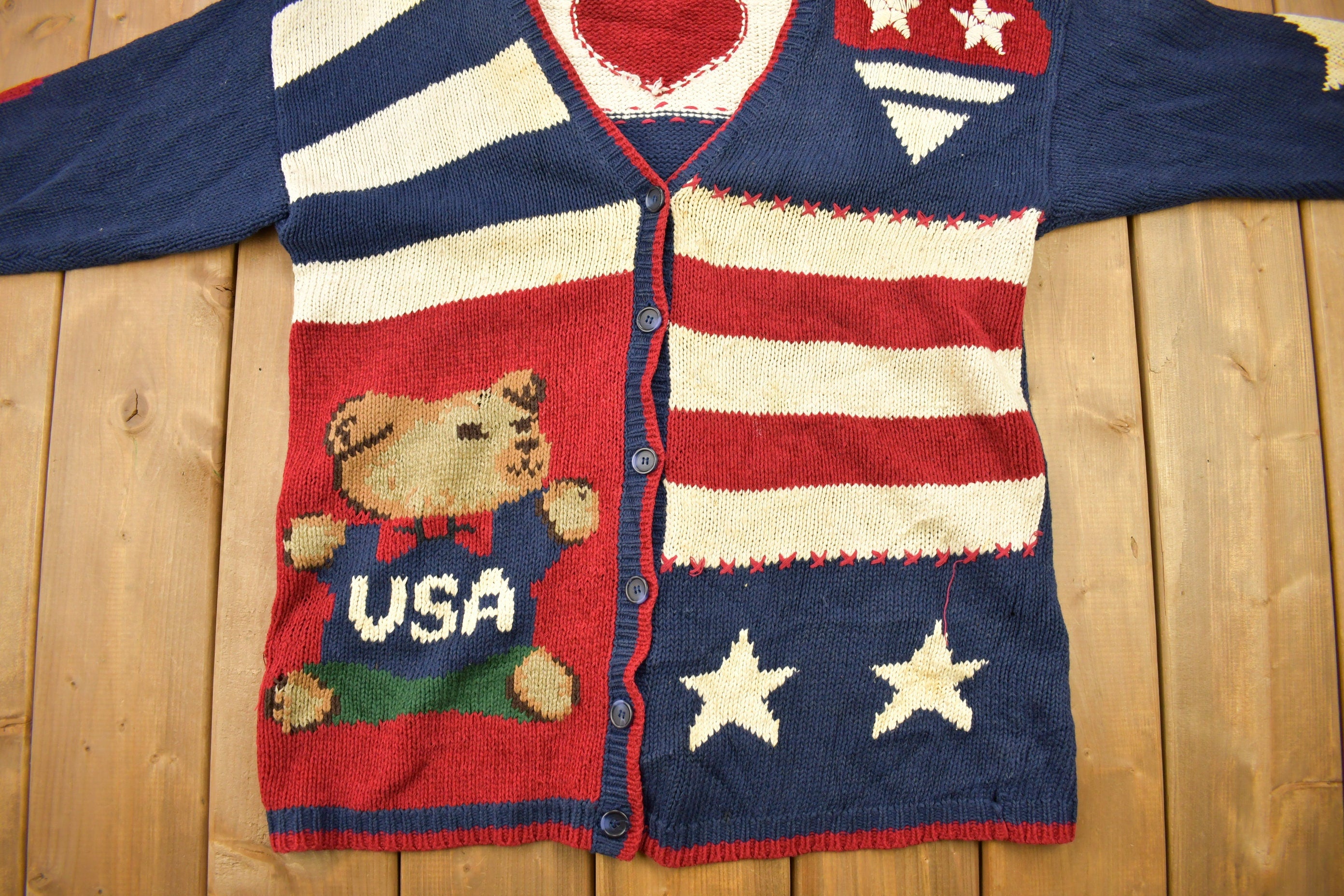 Vintage 1990s Marsh Landing USA Bear Knitted Cardigan Sweater