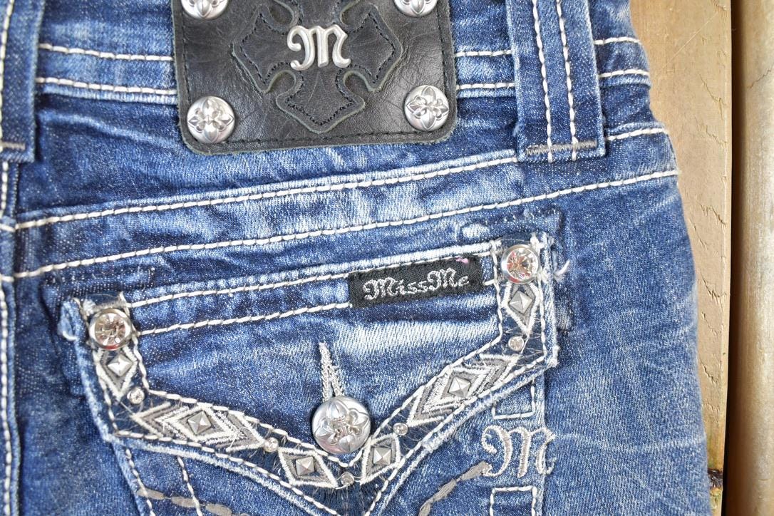 Vintage Y2K Miss Me Denim Jean Shorts Size 28 x 1