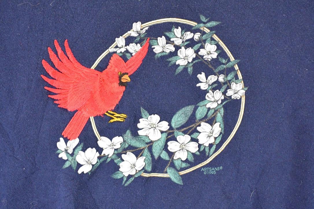 Vintage 1995 Artisans Embroidered Cardinal Bird Graphic Print Crewneck Sweatshirt Womens M