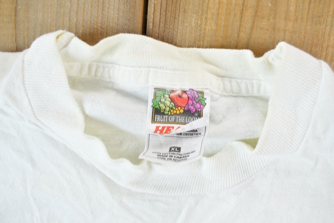 Vintage 1990s Boston Manor Burlington Souvenir T-Shirt / Vintage Streetwear / Vacation Tee / Travel T Shirt