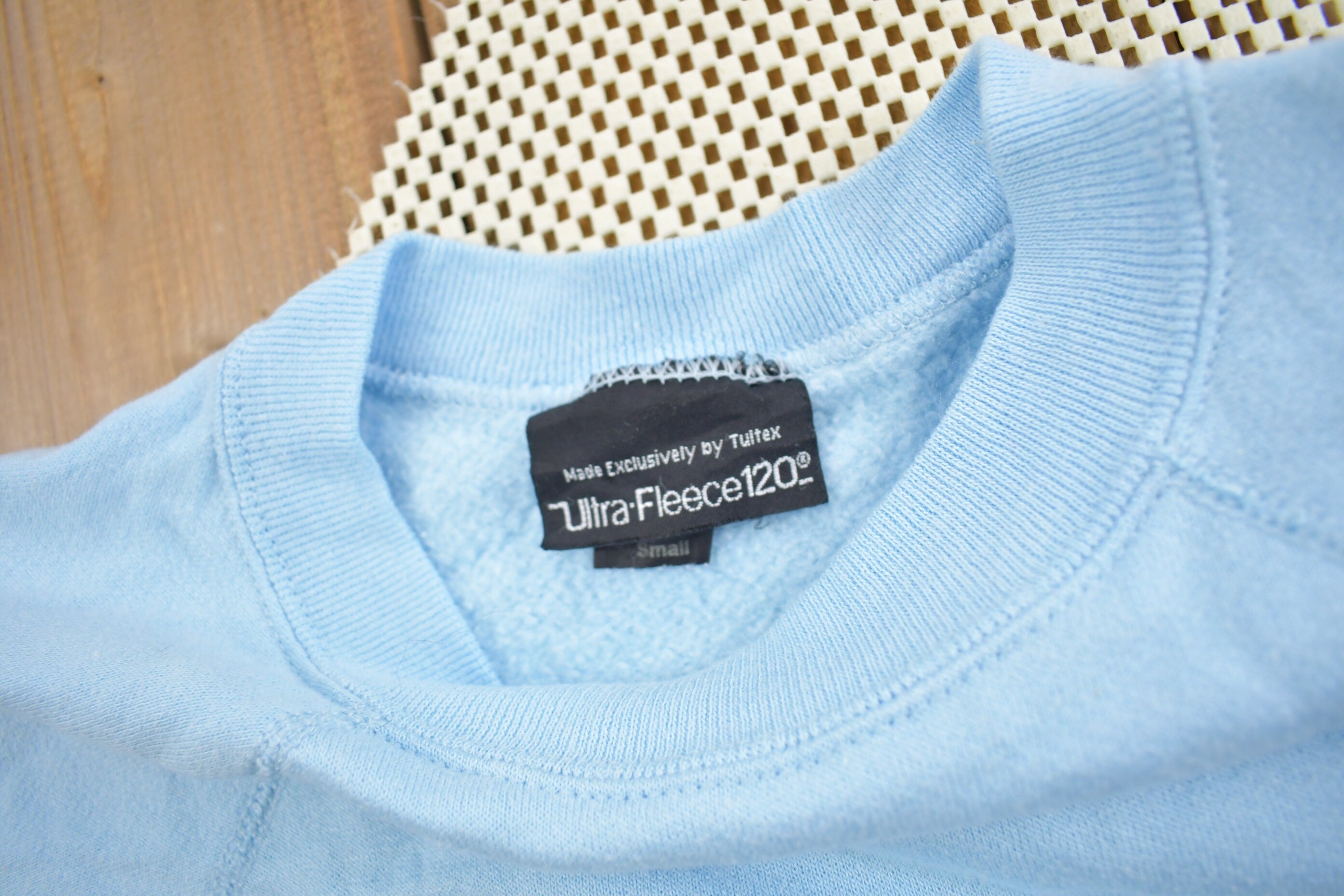 Vintage 1980s Light Blue Blank Raglan Crewneck Sweatshirt