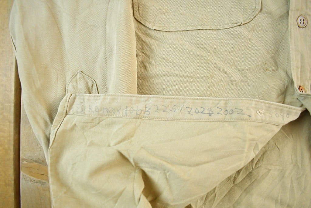 Vintage 1950s Military Khaki Button Up Shirt Men's Large