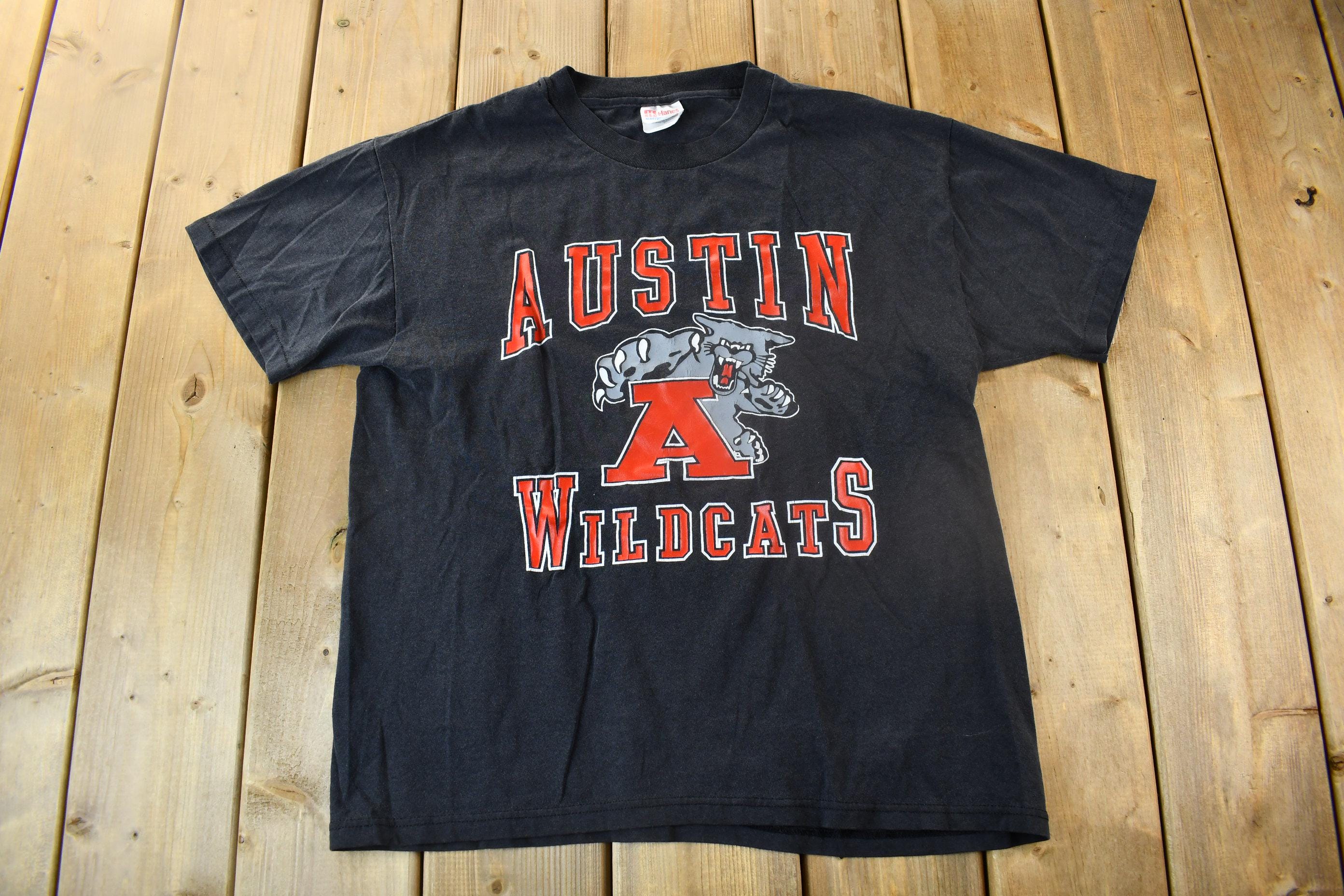 Vintage 1990s Austin Wildcats Graphic T-Shirt