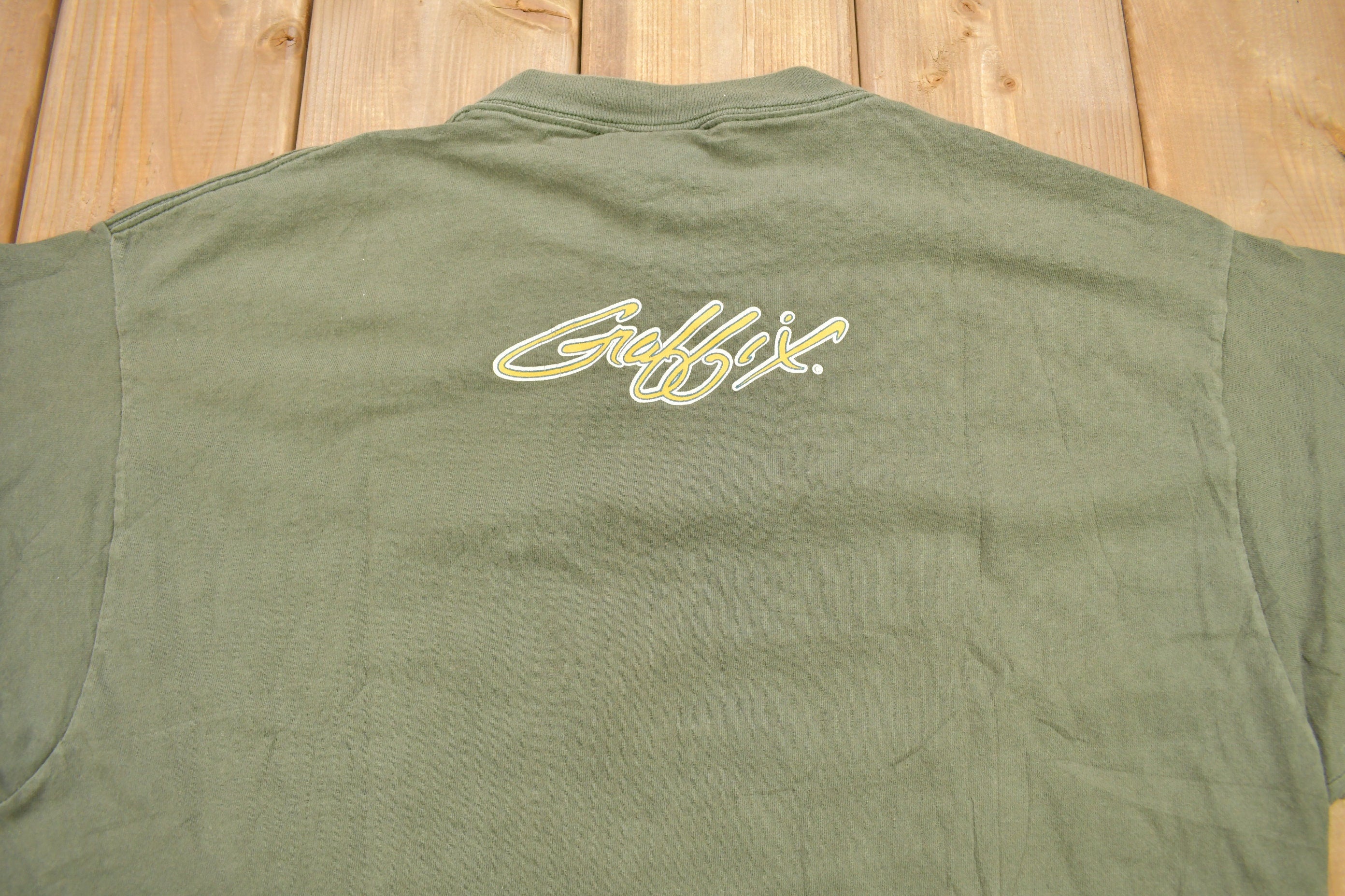 Vintage 1990s Graffix Graphic T Shirt