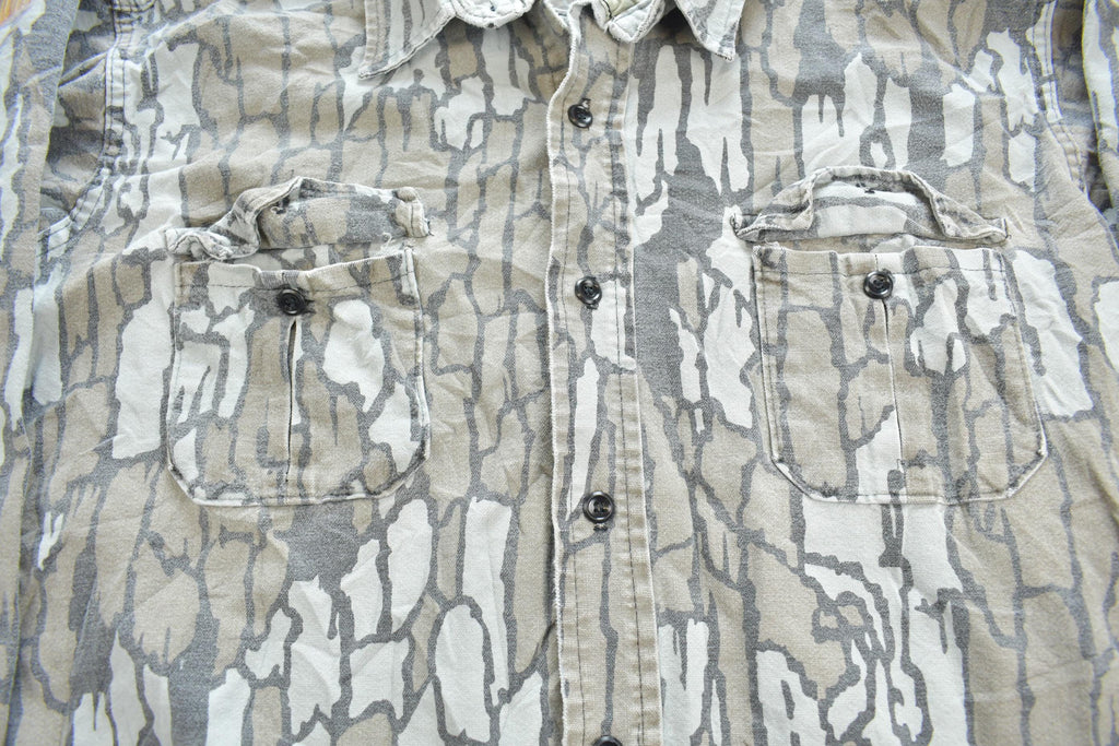 Vintage 1980s Cabelas Camouflage Button Up Shirt Made In USA