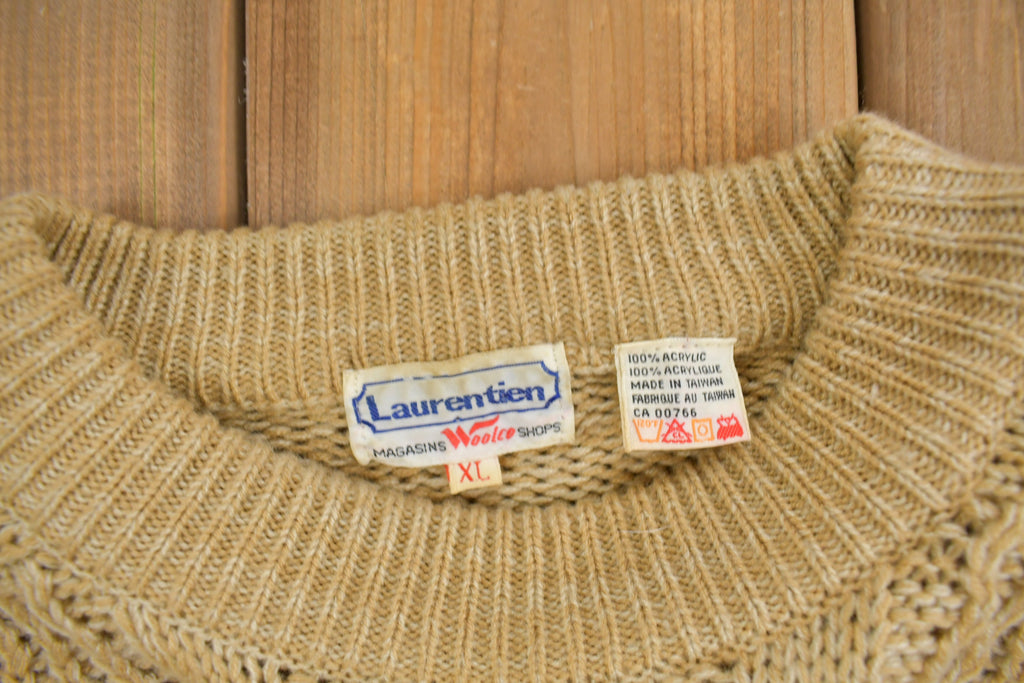 Vintage 1980s Laurentian 3D Cable Knit Crewneck Sweater