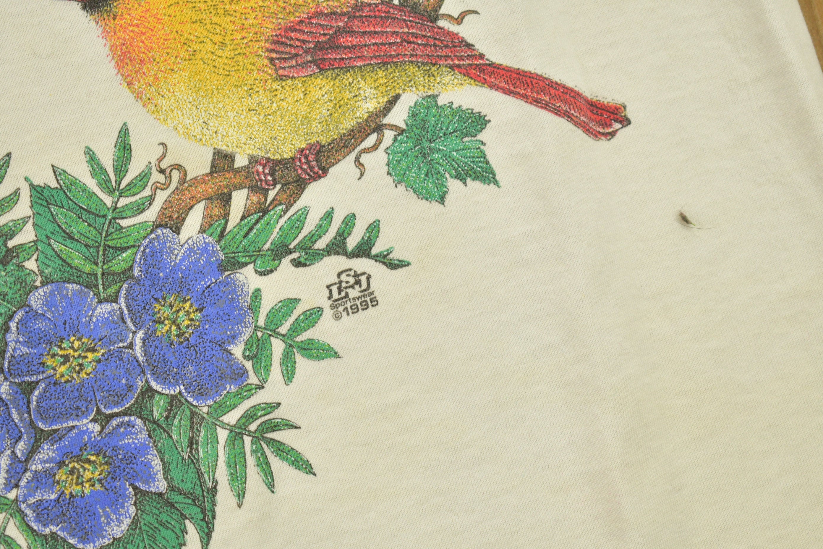 Vintage 1995 Birds And Hearts Graphic T Shirt