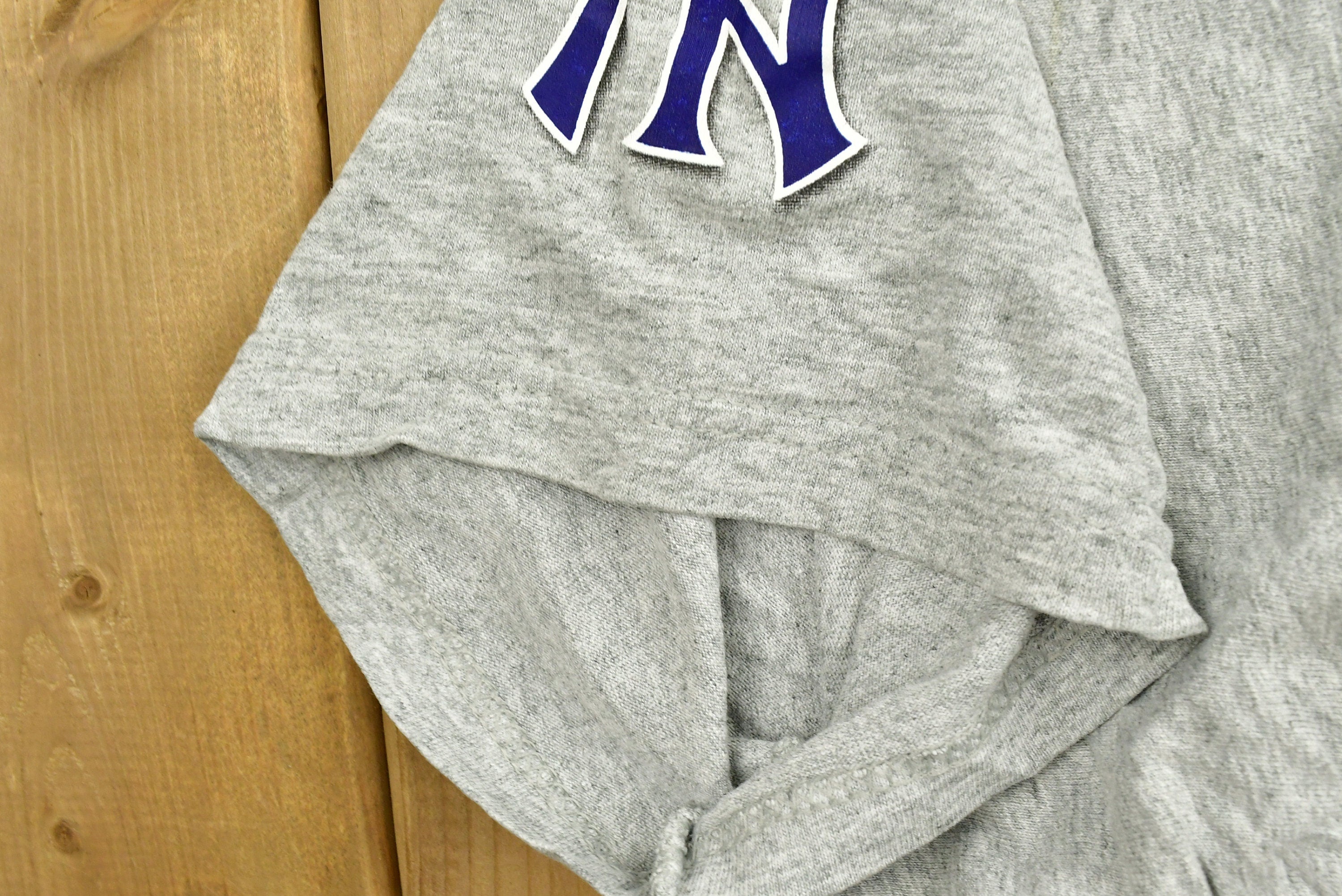 Vintage 1990s New York Yankees T-shirt
