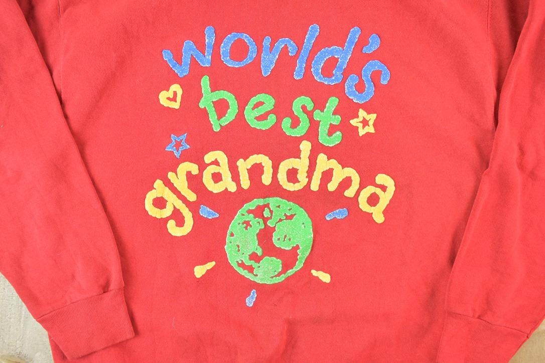 Vintage 1990s Cute Worlds Best Grandma Crewneck Sweater
