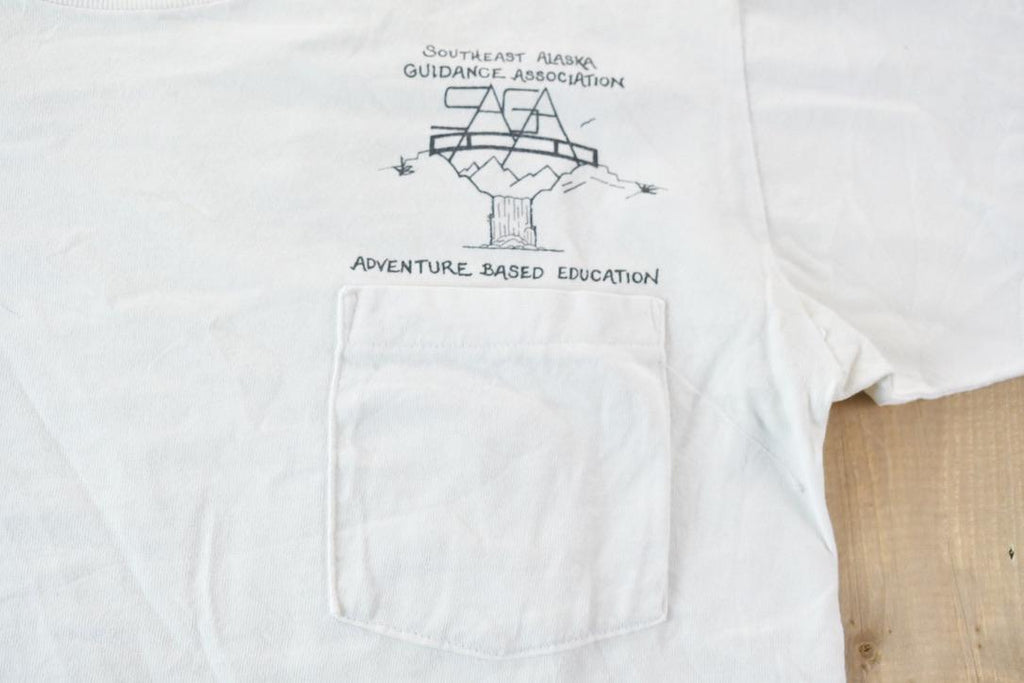 Vintage 1990s Single Stitch Alaskan Graphic T-Shirt Made In USA