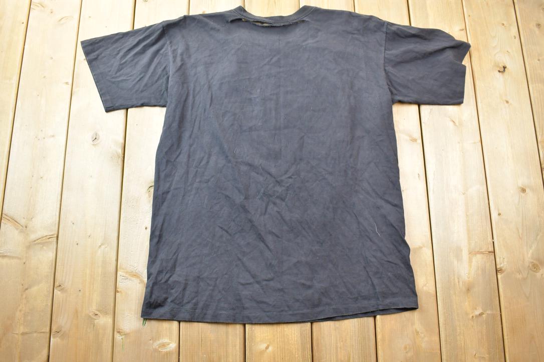 Vintage 1990s New York Yankees Don Mattingly 23 MLB Graphic T-Shirt
