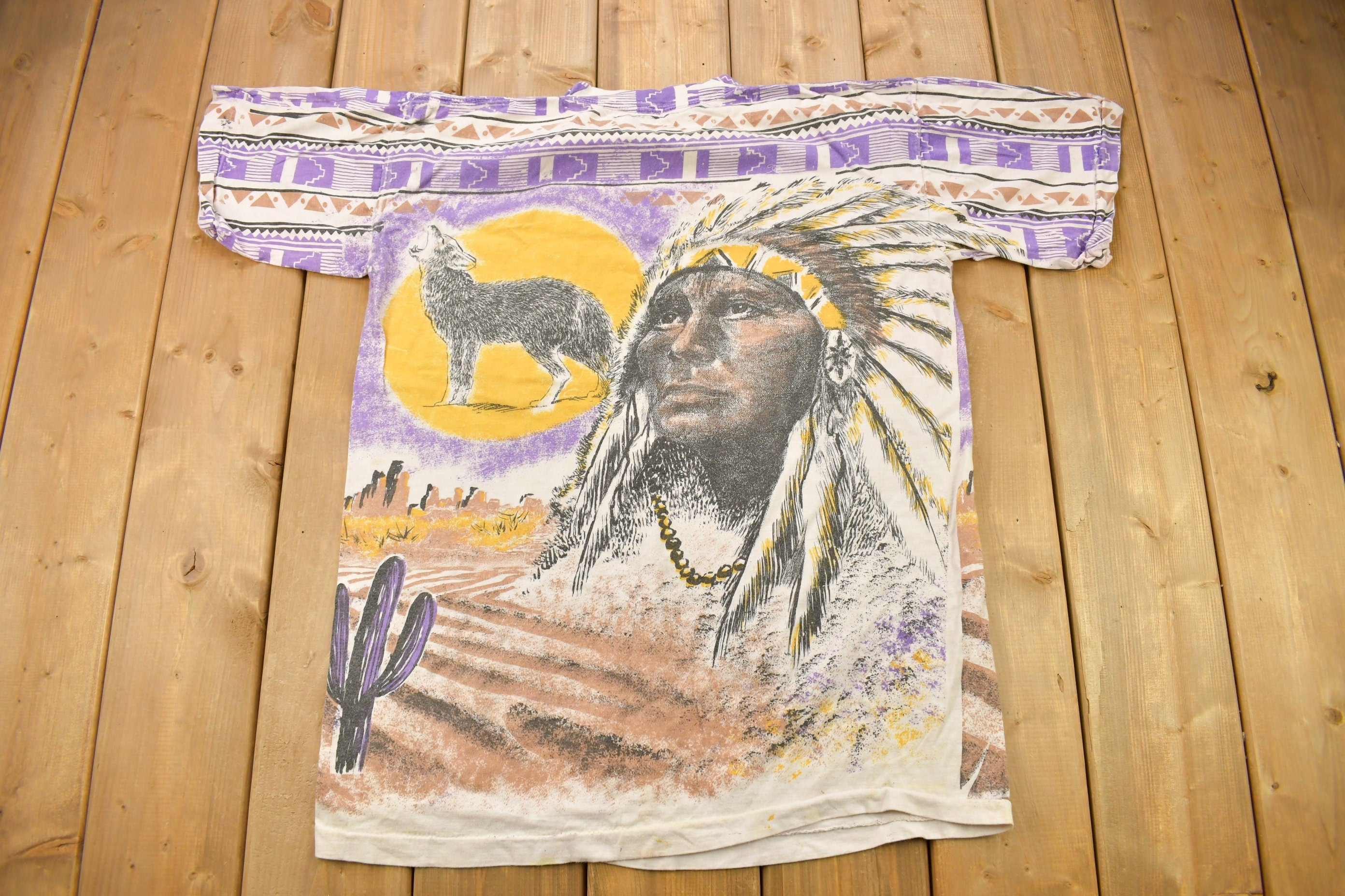 Vintage 1990s Native American Wolf Theme All Over Print Graphic T-Shirt