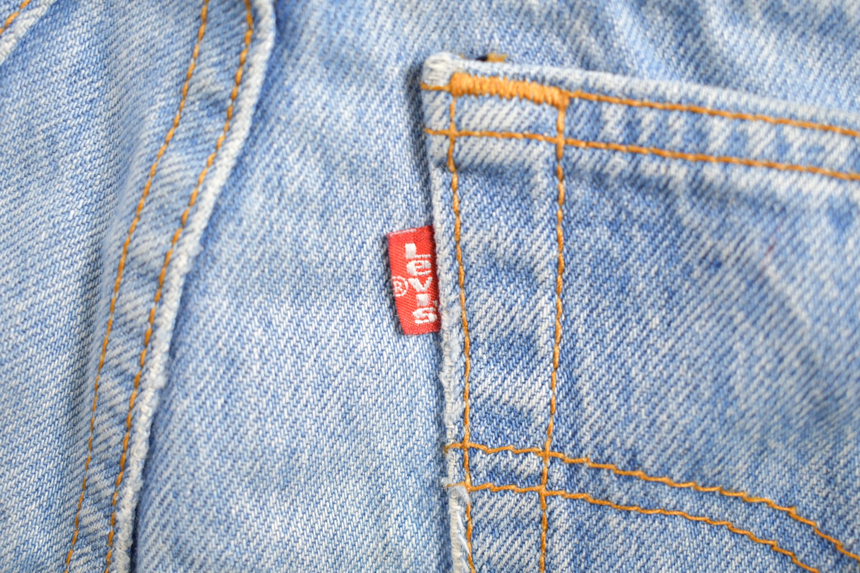 Vintage 1980s Levi's Red Tab Denim Jeans Size 28 x 29