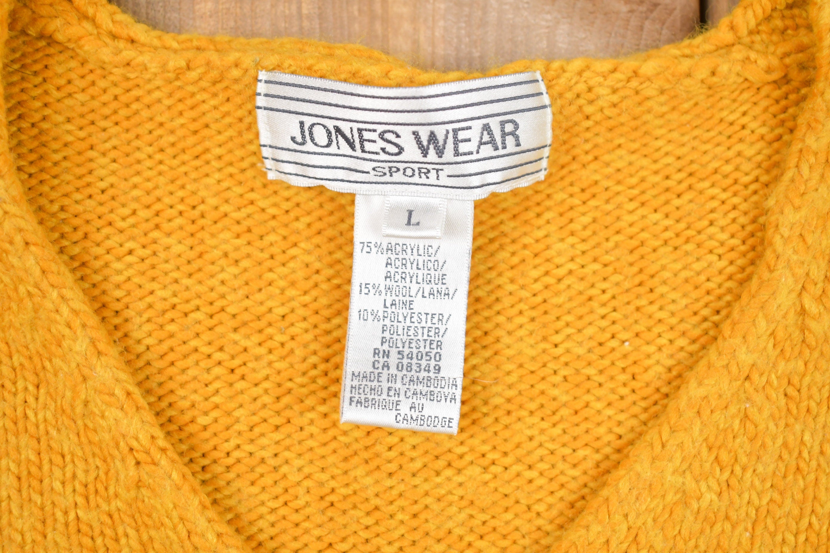 Vintage Jones Wear V-Neck Knitted Sweater