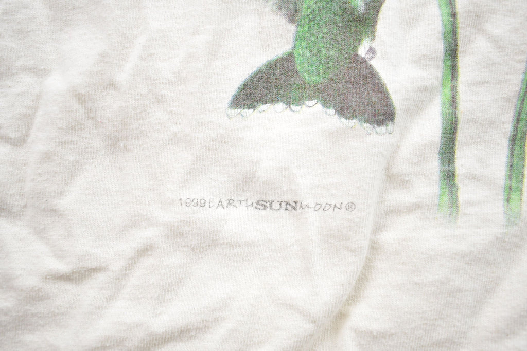 Vintage 1999 Bird Floral Graphic T-Shirt