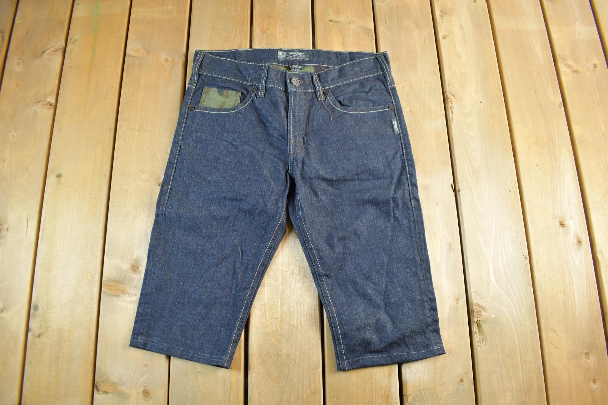 Vintage 2000s Silver Jeans 3