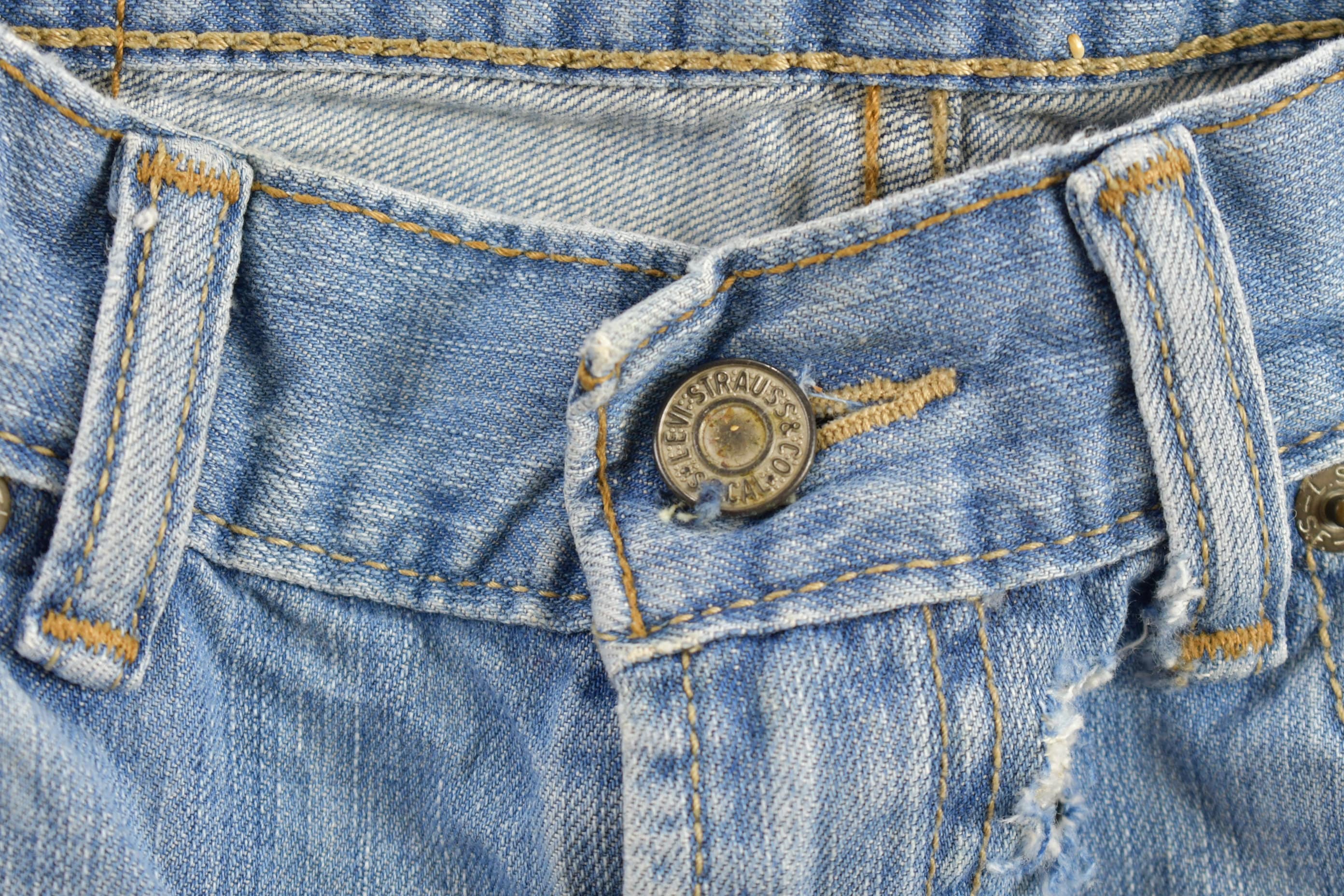 Vintage 1990s Levi's 505 Red Tab Denim Jeans Size 30 x 27