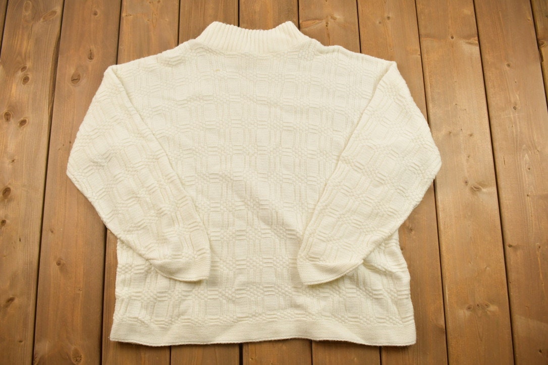 Vintage 1990s White Knitted Crewneck Sweater