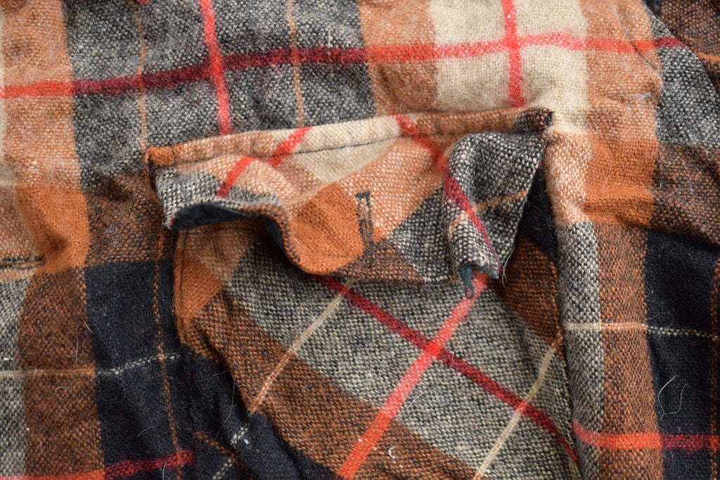 Vintage 1990s Cranbrook Plaid Wool Flannel Button Up Shirt / 1990s Button Up / Vintage Flannel / Plaid Shirt / Button Down / Wool Flannel