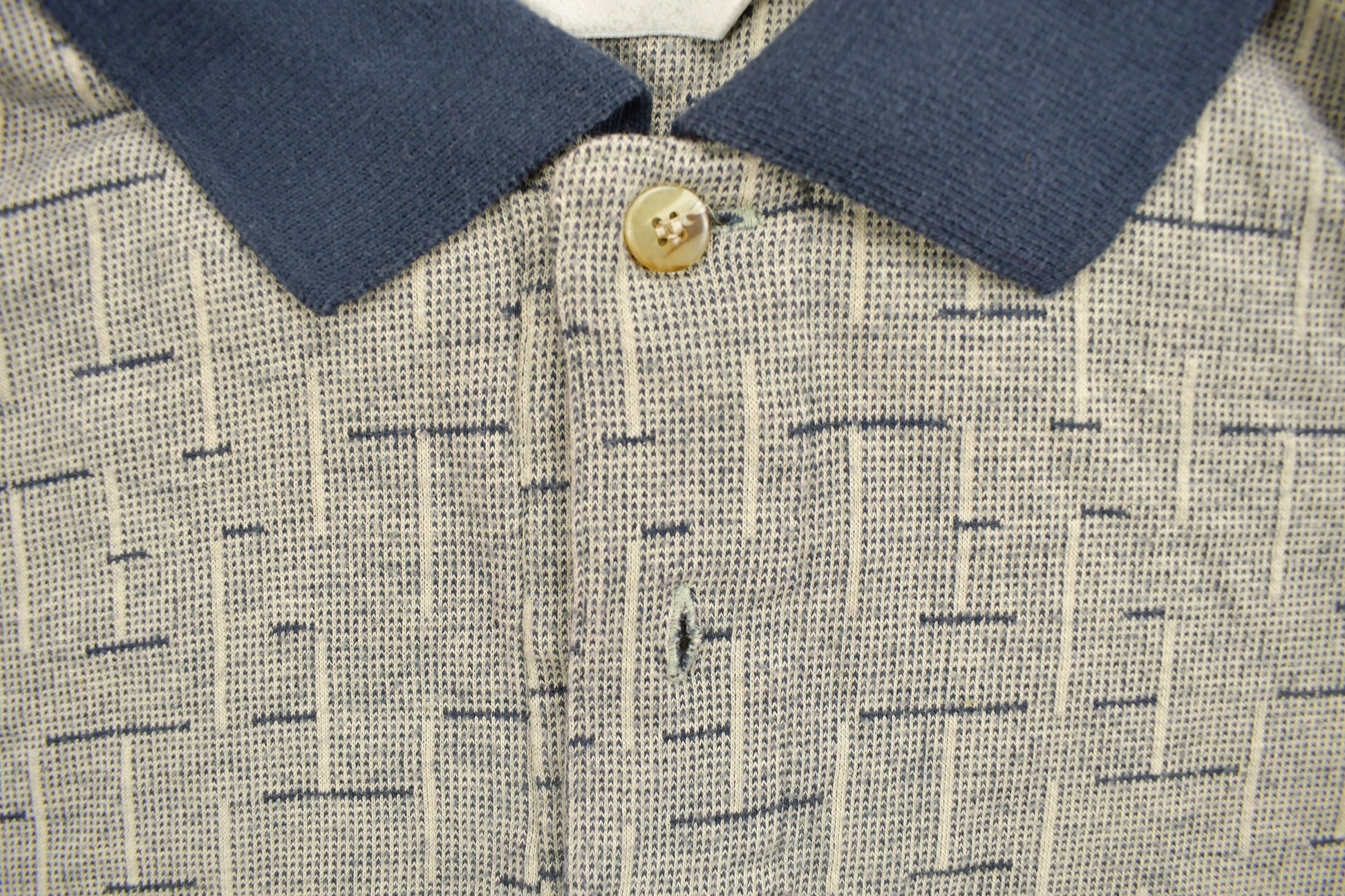 Vintage 1990s Knightsbridge Quarter Button Up Shirt / 1990's Button Up / Vintage Sweater / Casual Wear / Golf Shirt / Pattern Button Up