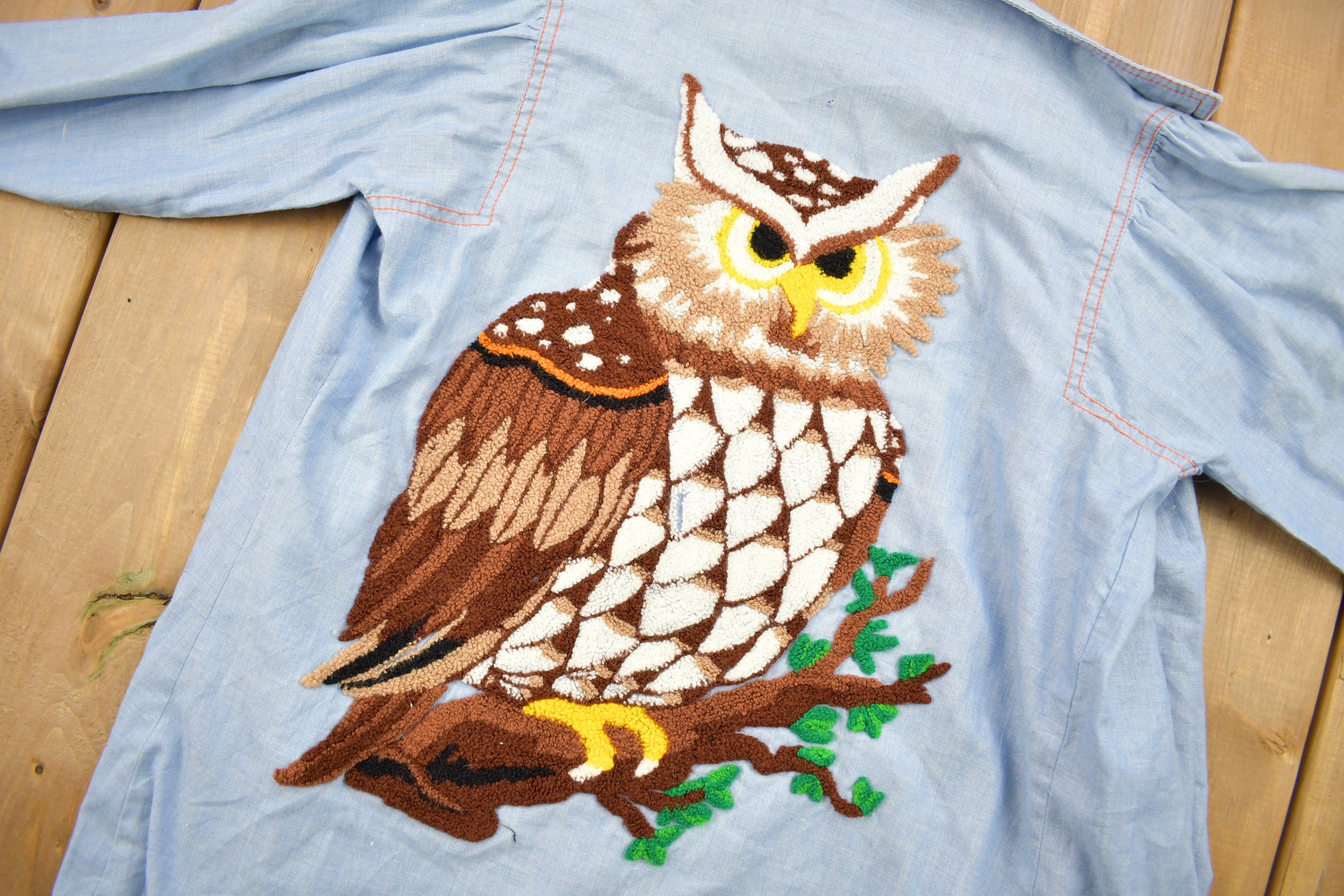 Vintage 1980s Hand Stitched Owl Theme Button Up Shirt