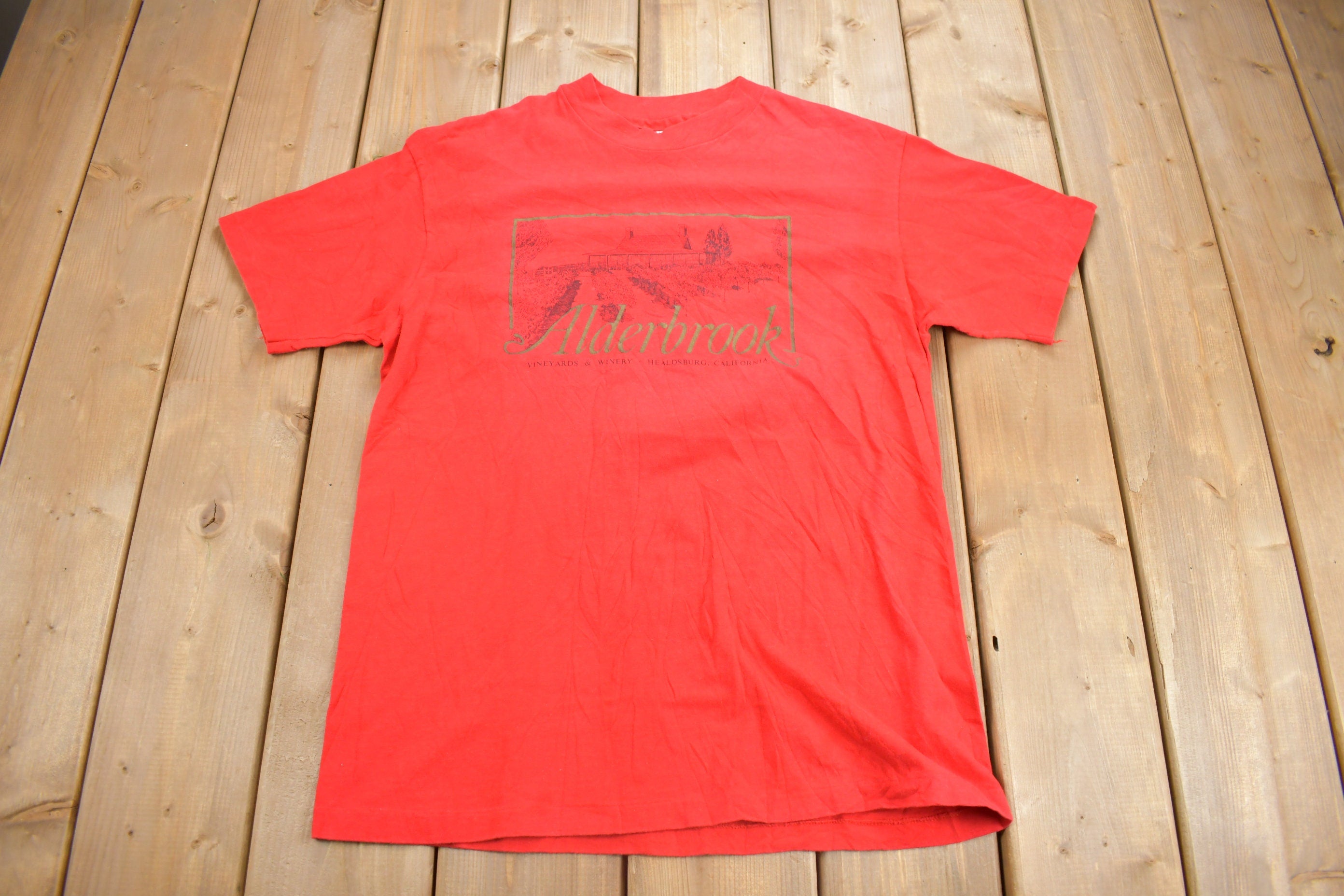 Vintage 1980s Alderbrook Vineyard & Winery Graphic T Shirt