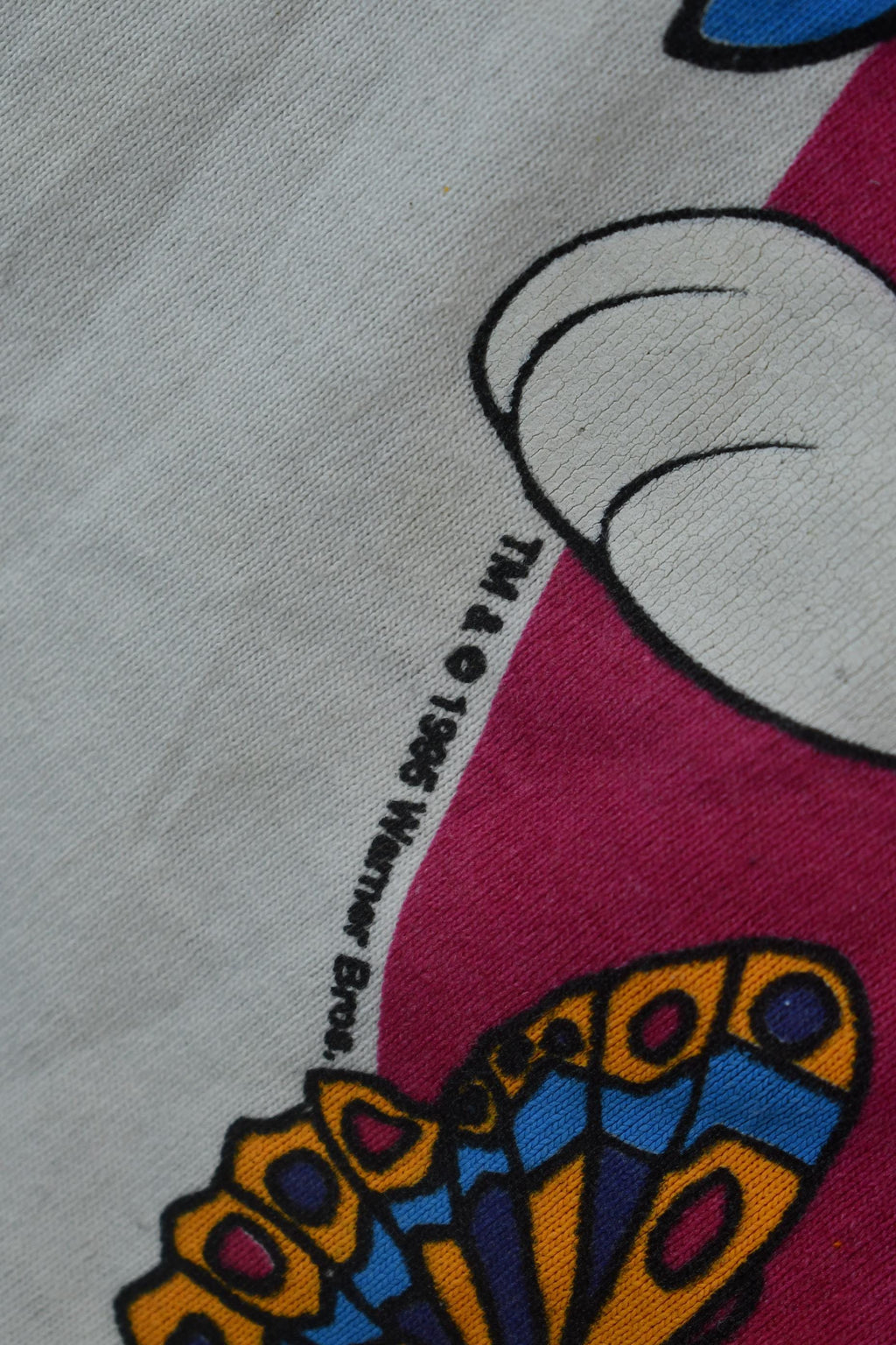 Vintage 1995 Looney Tunes Bugs Bunny Youth Size T-Shirt