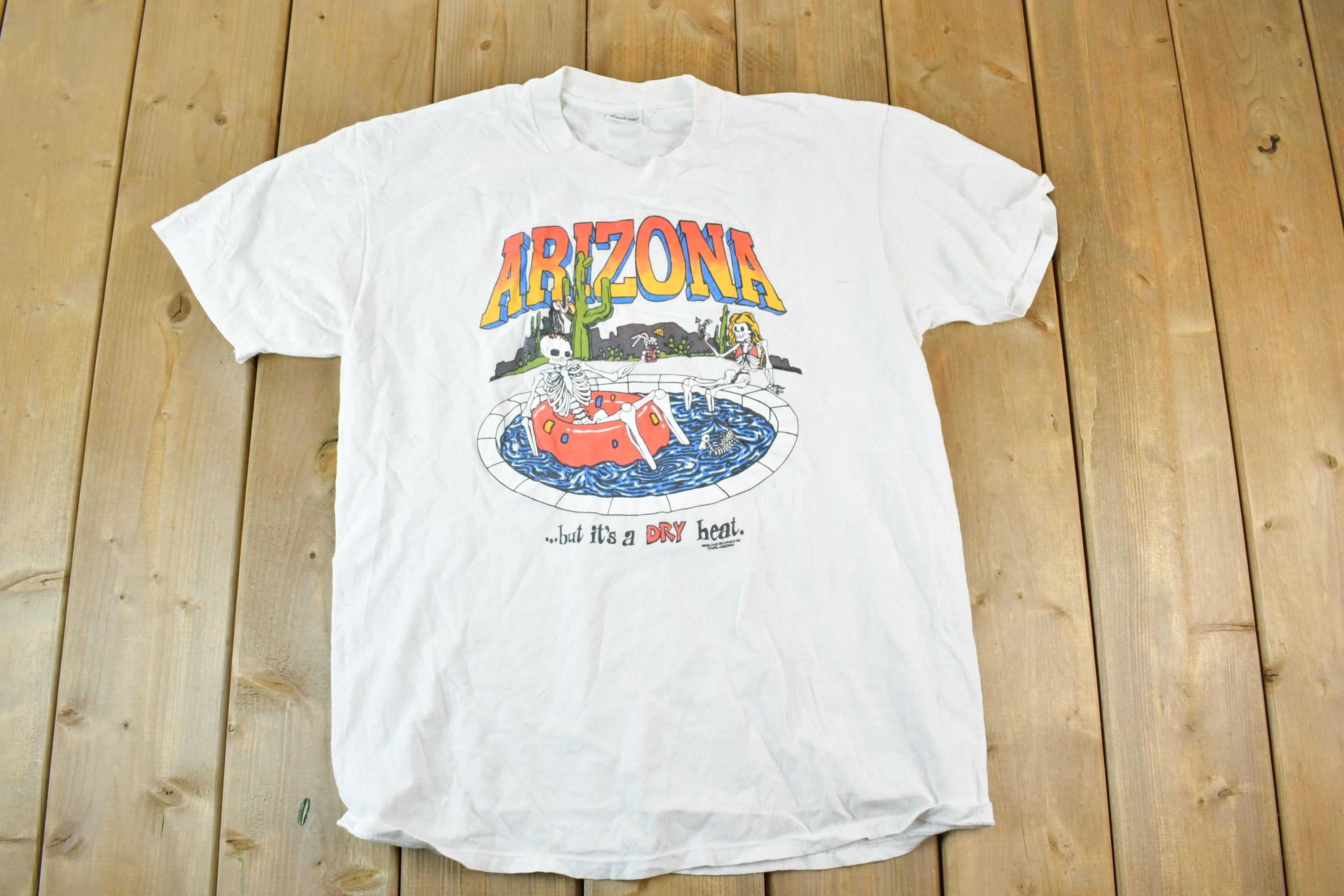 Vintage 1990s Arizona Skeleton Pool But It's A Dry Heat Souvenir T-Shirt Mens L
