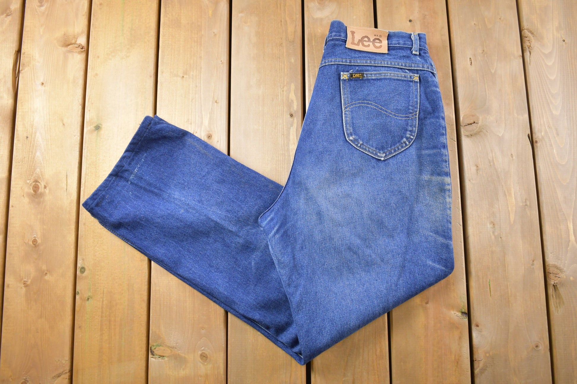 Vintage 1980s Lee Denim Medium Wash Jeans Size 32 x 30