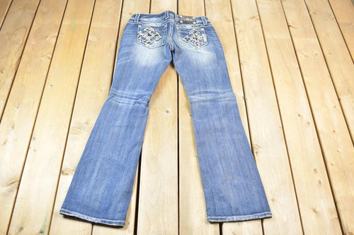 Vintage Y2K Miss Me Bedazzled Low Rise Jeans Size 26x33 / Boot Cut Jeans / Y2K Style / Embroidered Jeans / 2000s / Contrast Stitching