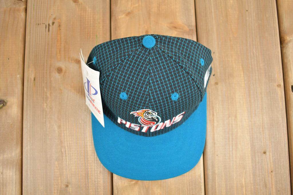 Vintage 1990s Deadstock Detroit Pistons NBA Logo 7 Snap Back /