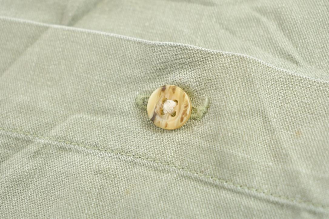 Vintage 1990s VAN HEUSEN Button Up Shirt