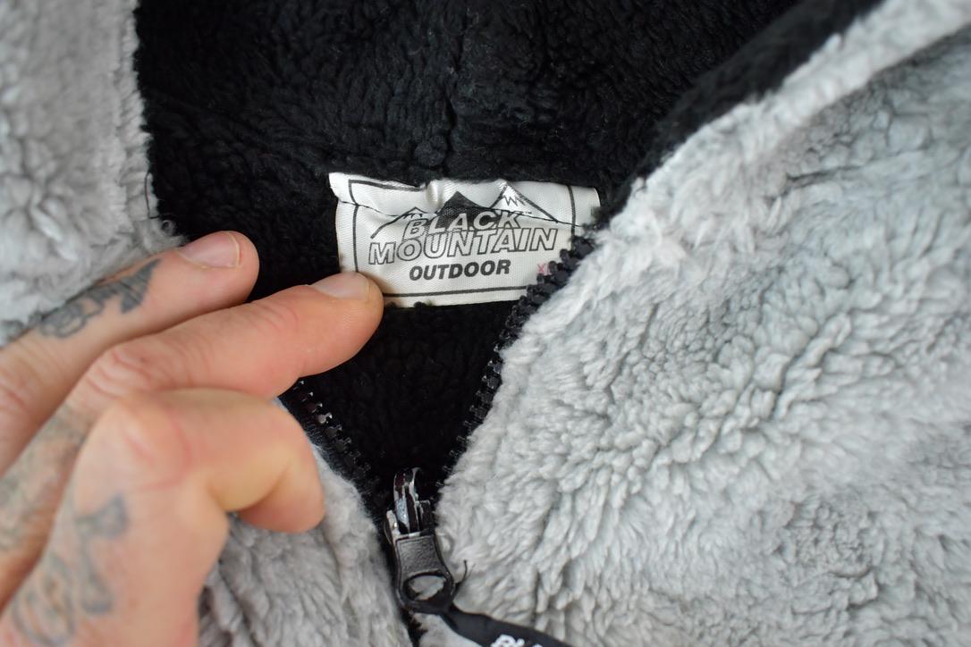 Vintage 1990s Black Mountain Fleece Outdoorsman Hoodie Sweater