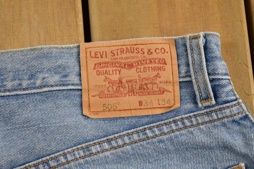 Vintage 1990s Levi's 505 Red Tab Denim Jeans Size 36 x 28.5