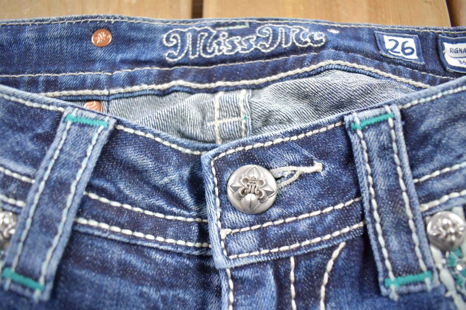 Vintage Y2K Miss Me Bedazzled Low Rise Jeans Size 26x33