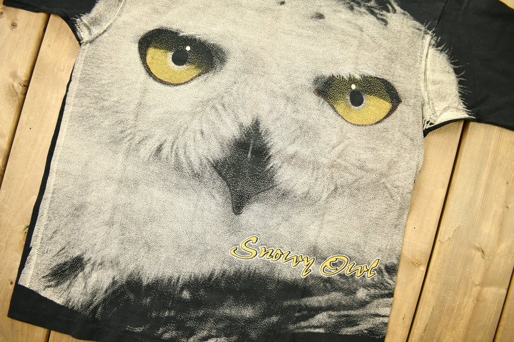Vintage 1990s Snowy Owl All Over Print Graphic T-Shirt