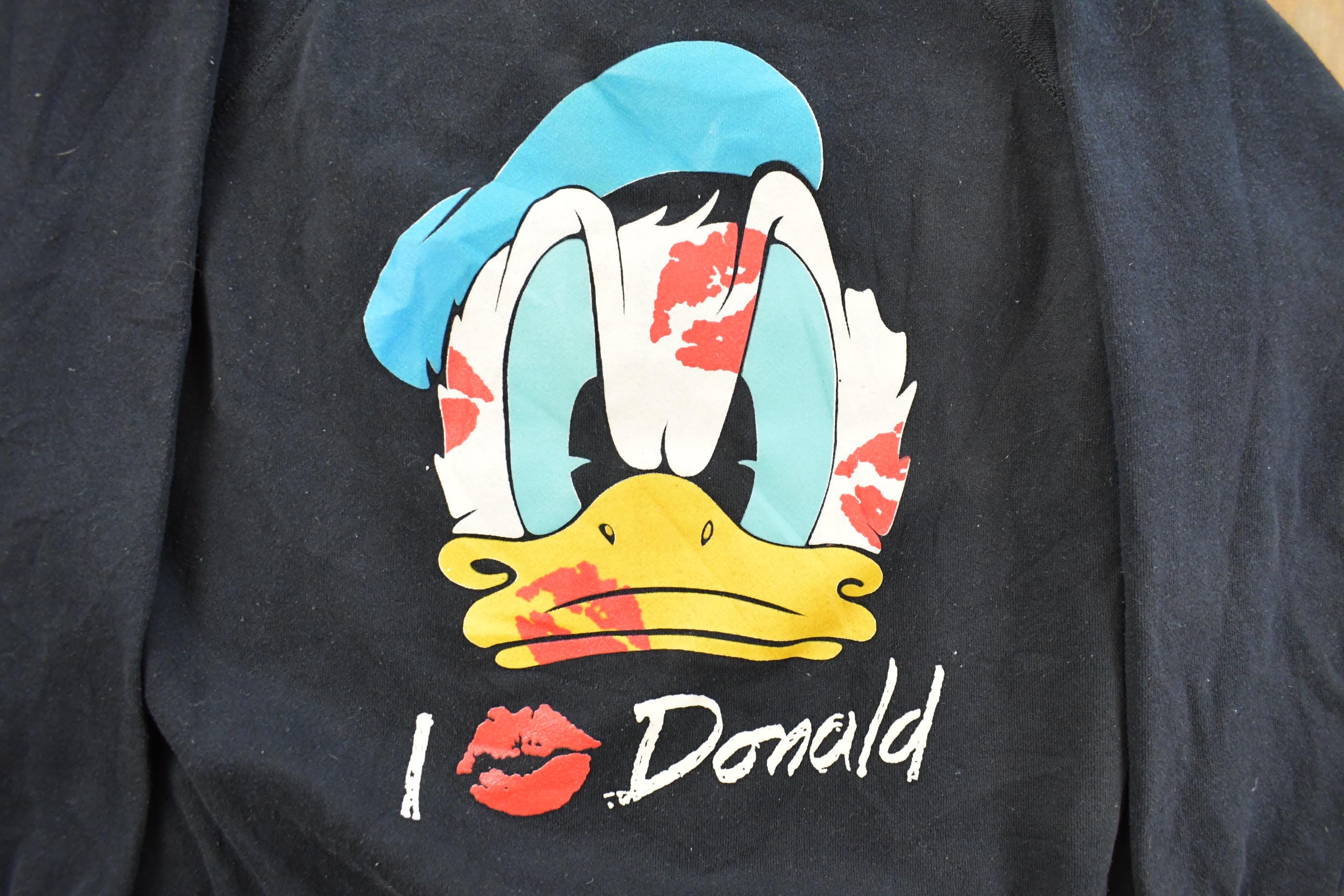Vintage 1990s Donald Duck Disney Crewneck Sweatshirt Men's Large  Vintage Sweatshirt  Vintage Disney  Mickey Mouse  90s Cartoon