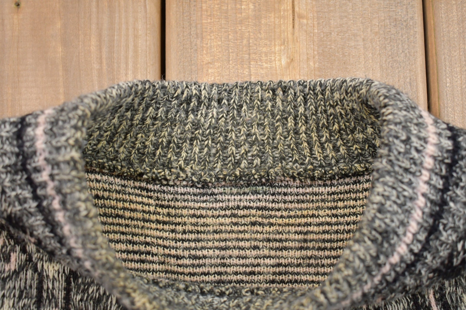 Vintage 1990s Abstract Knitted Sweater / Vintage 90s Crewneck / Pattern Sweater / Outdoor / Hand Knit / Pullover Sweatshirt