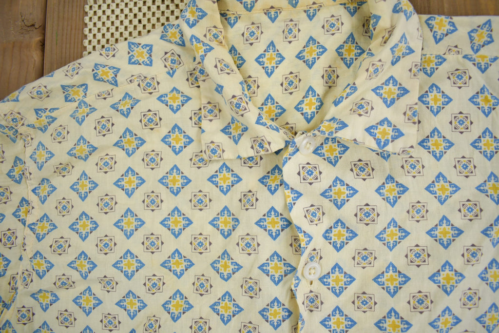 Vintage 1950s Single Needle All Over Print Button Up Shirt