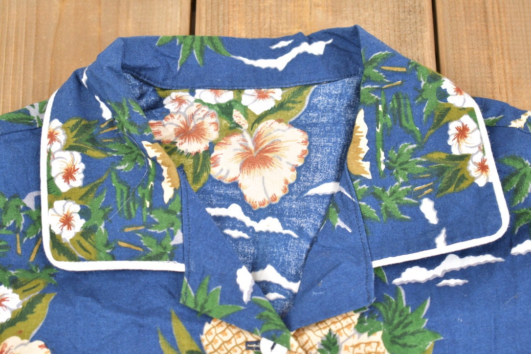 Vintage 1980s Hawaiian Button Up Shirt