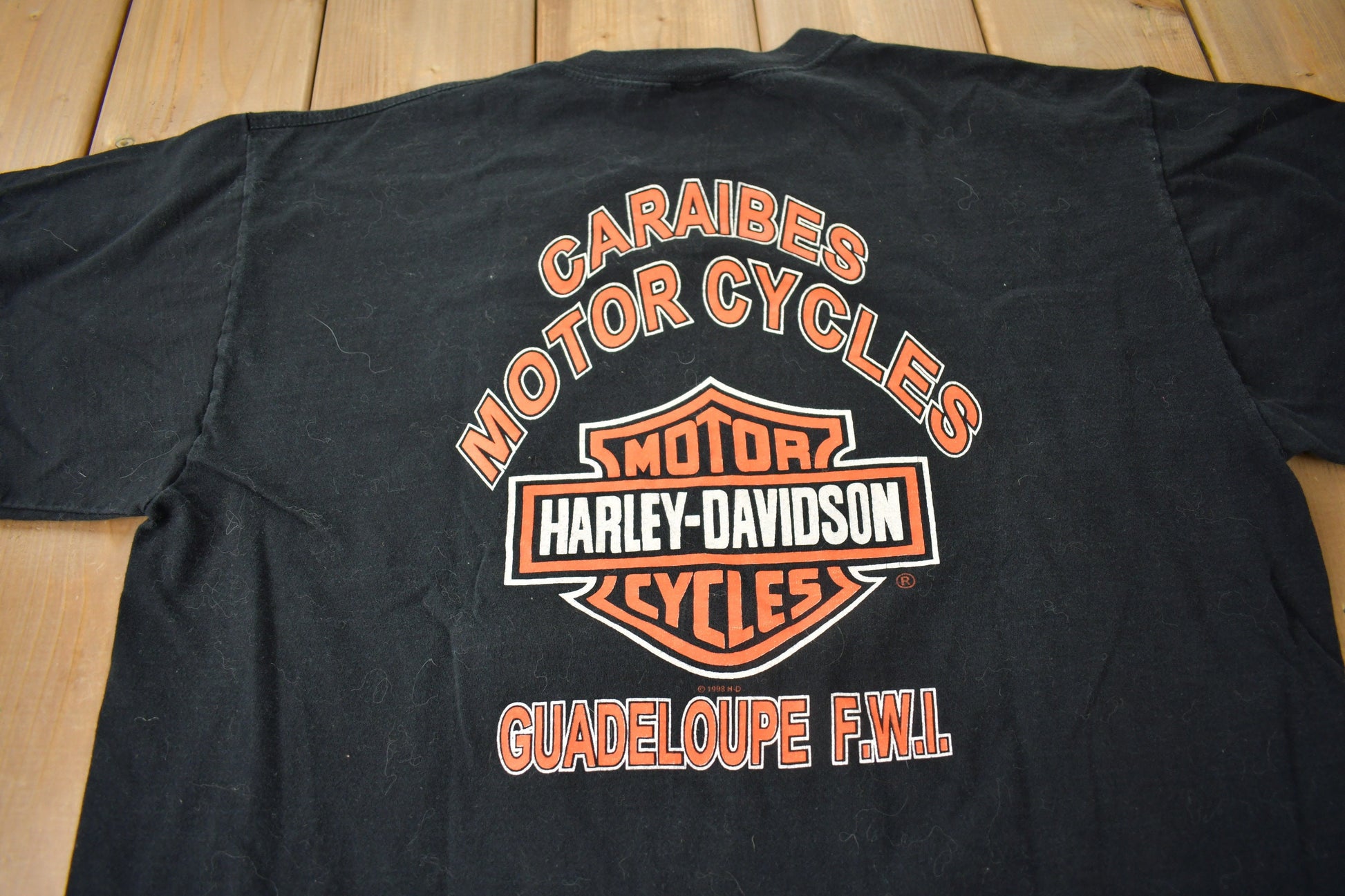 Vintage 1990s Caraibes Motorcycles Harley Davidson GUADELOUPE Graphic T-Shirt