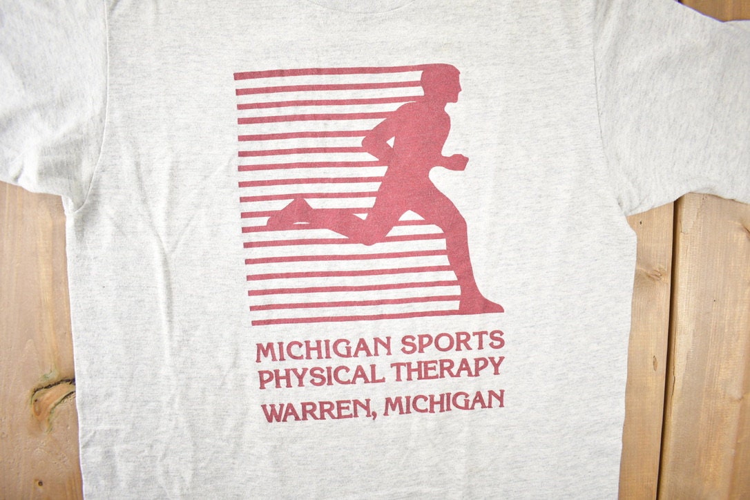 Vintage 1990s Michigan Sports Physical Therapy T Shirt Made In USA Size XL