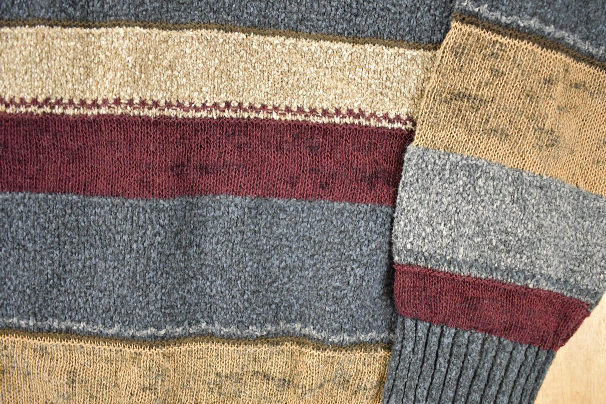 Vintage 1990s Dockers Striped Knit Crewneck Sweater Men's M-L / 90s Knitted Sweatshirt / Vintage Preppy Knits